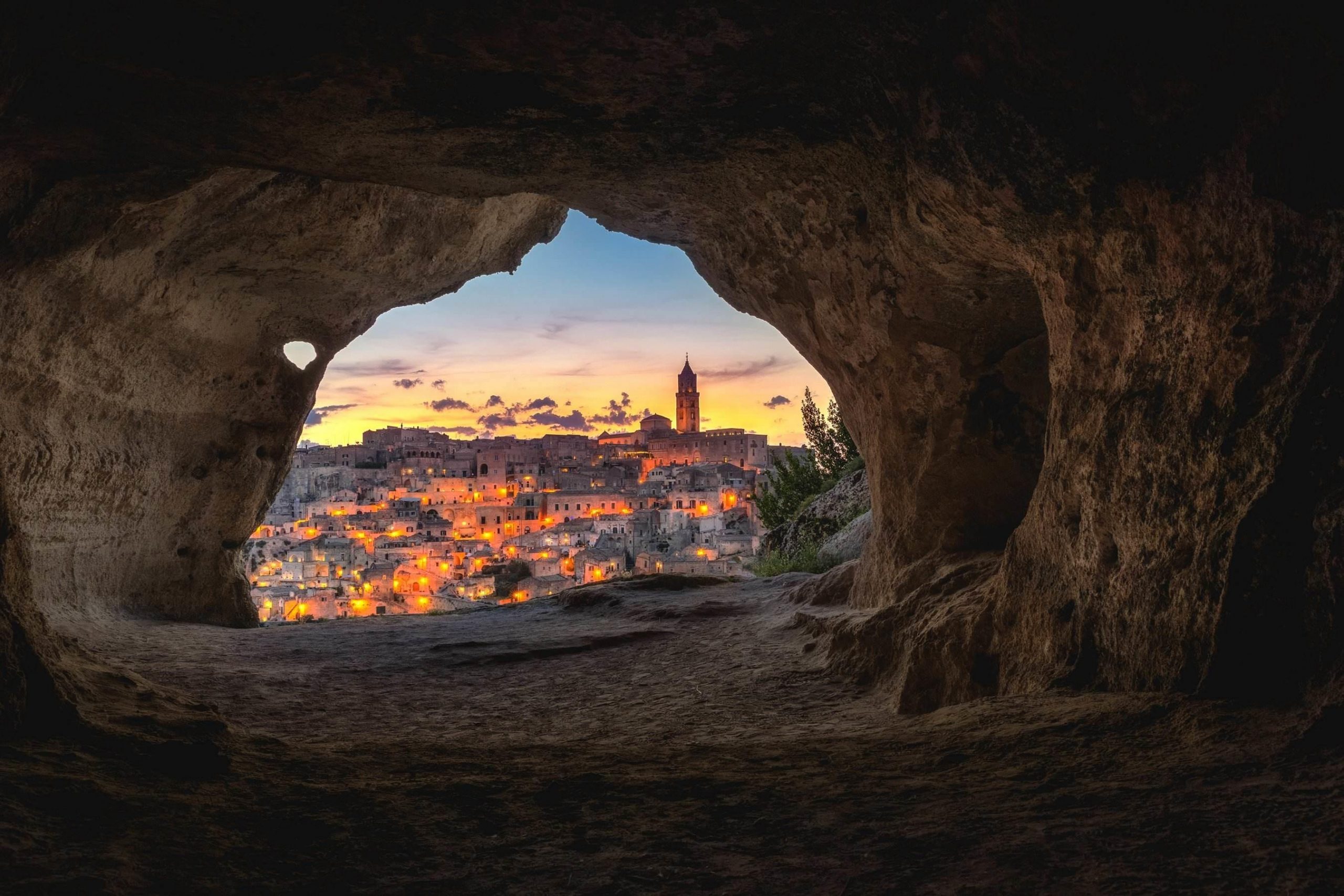 VOCÊ CONHECE A PRÉ-HISTÓRICA CIDADE DE MATERA