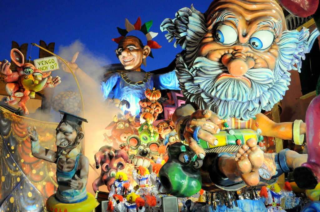 diferenças entre o carnaval no brasil e na itália