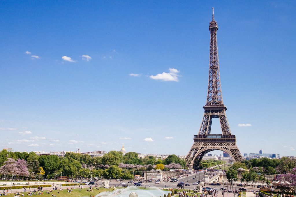 Paris precisa de visto